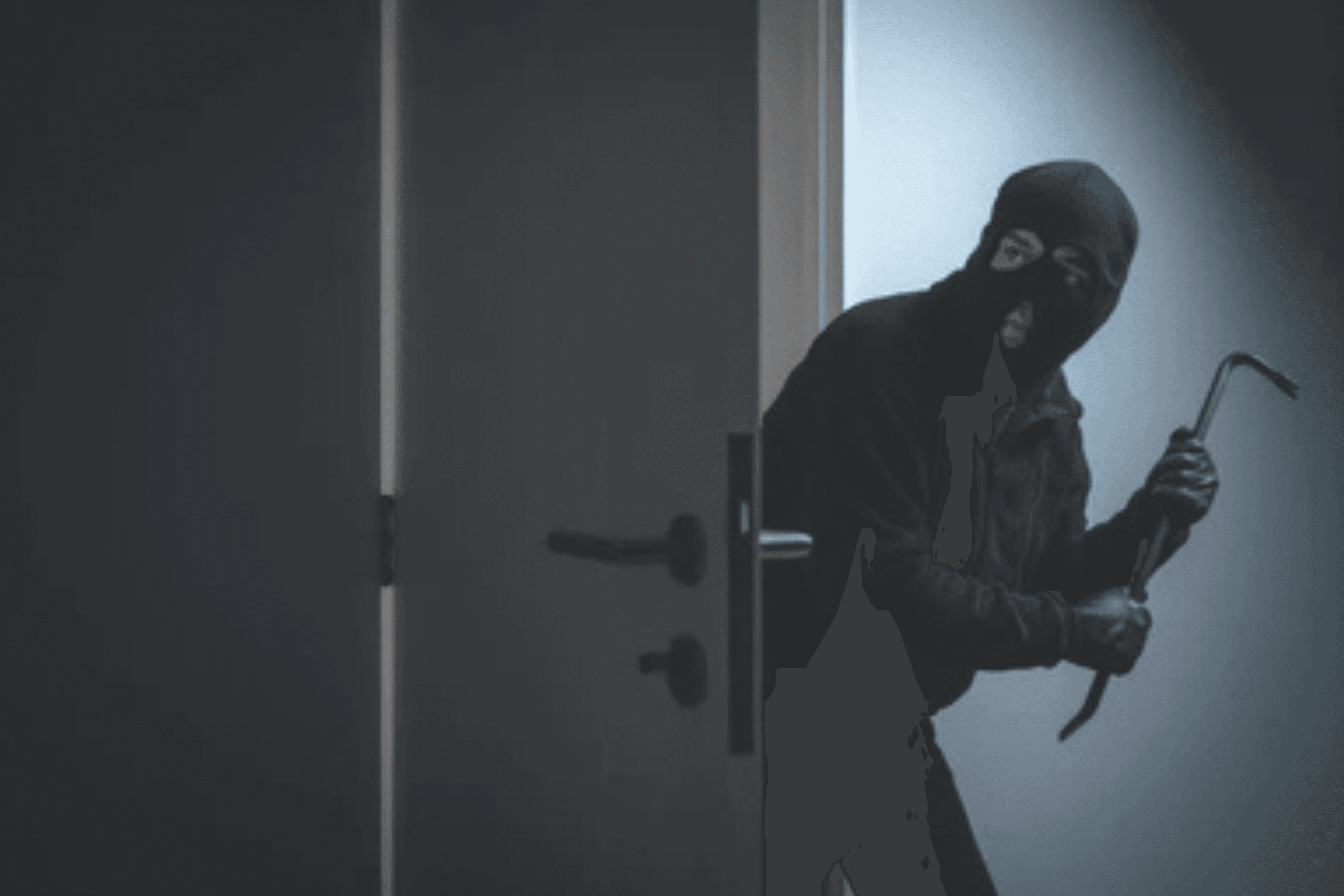 Bandits Abduct Man After Breaking House Wall in Leda During Night Raid